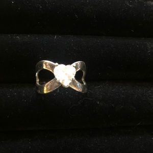 Sterling Silver ring with heart stone